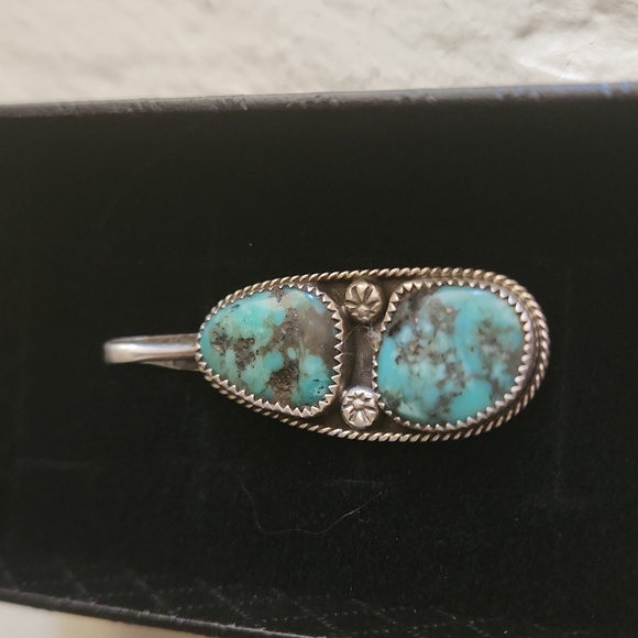 Native American Navajo Handmade Whitewater Turquoise Double Stone Pendant 💙💚🎁 - Picture 7 of 8